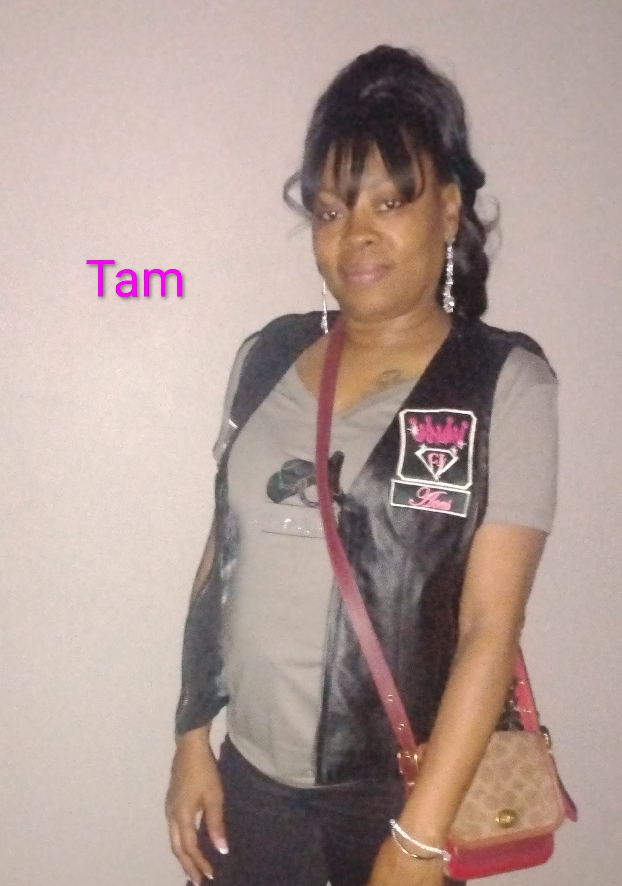 Tam — Assistant Business Manager